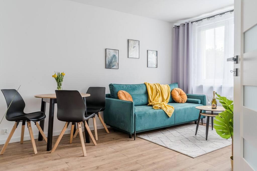 Uroczy Apartament 2 Pokoje - 10 Min Do Morza! グダニスク エクステリア 写真