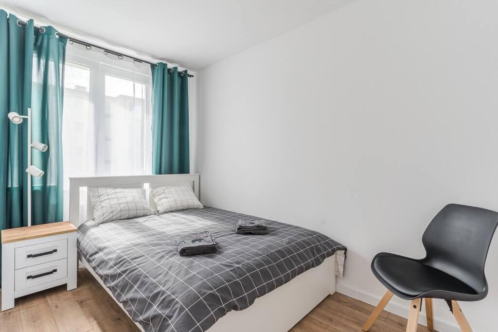 Uroczy Apartament 2 Pokoje - 10 Min Do Morza! グダニスク エクステリア 写真