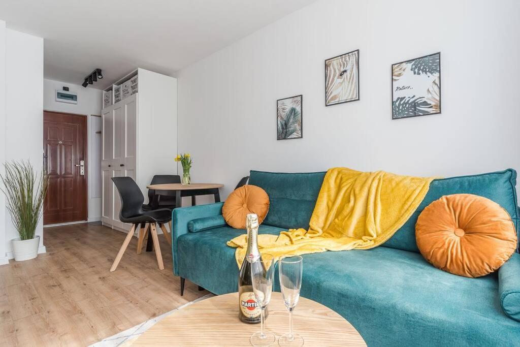 Uroczy Apartament 2 Pokoje - 10 Min Do Morza! グダニスク エクステリア 写真